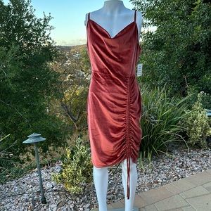 Joyfolie Mia joy orange rust body con dress with ruching sz XL